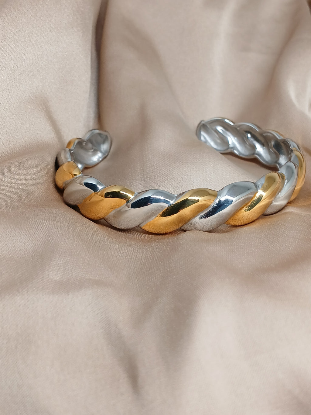 Twist Bangle