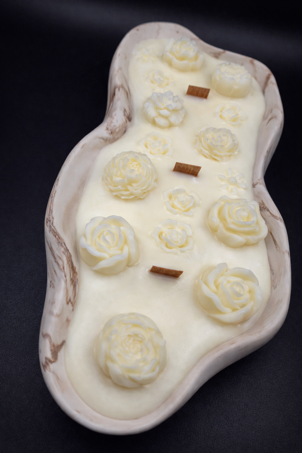 Marble Bloom – Black Orchid Soy Candle