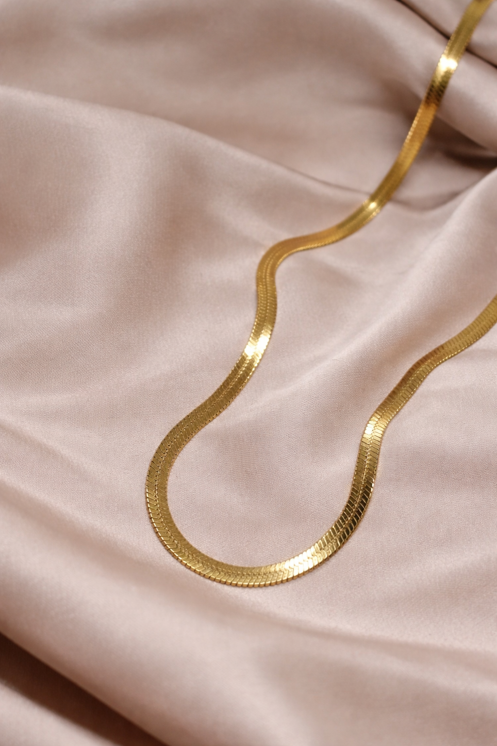 Classic Snake Necklace