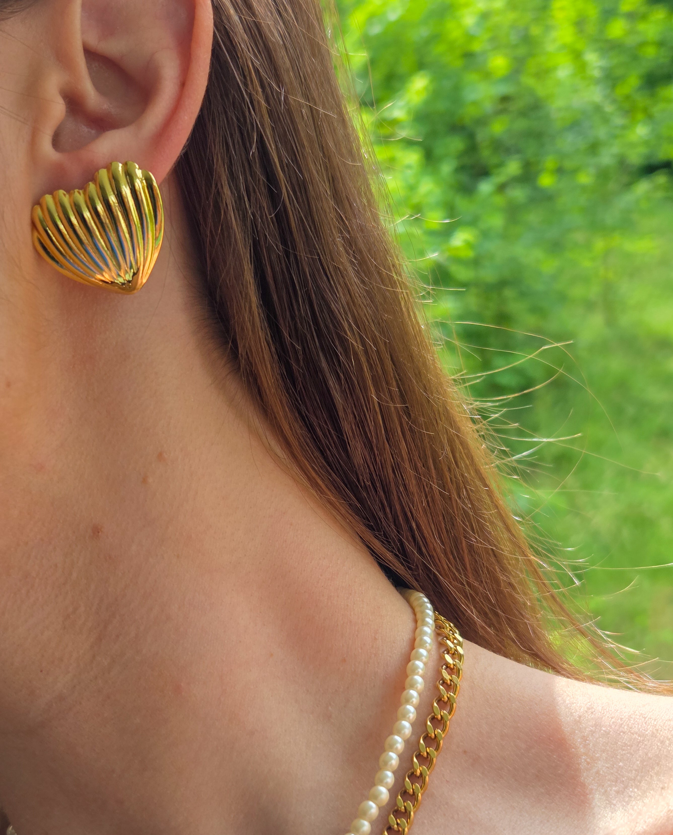 Shell Heart Earrings
