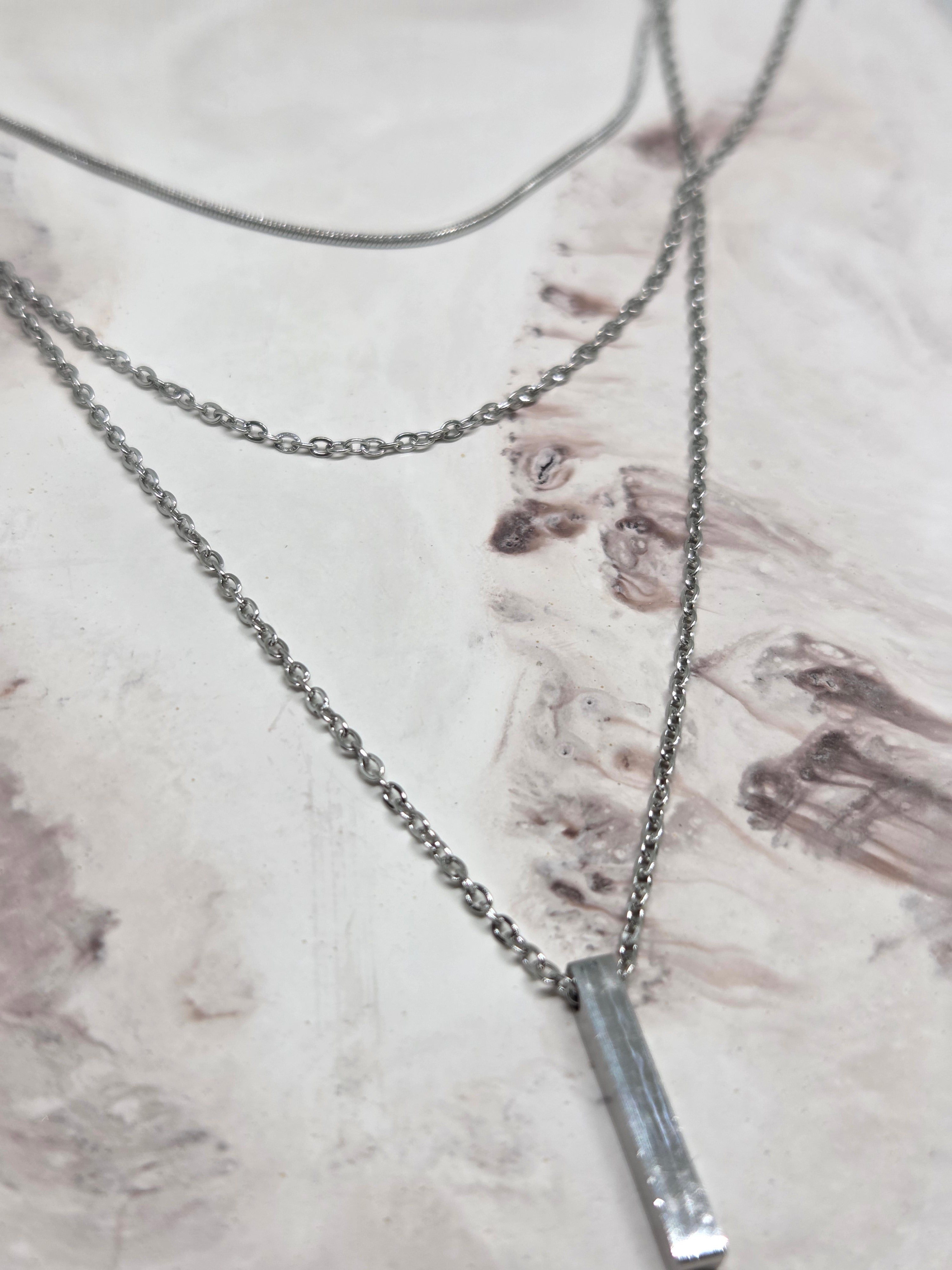 Axis Necklace