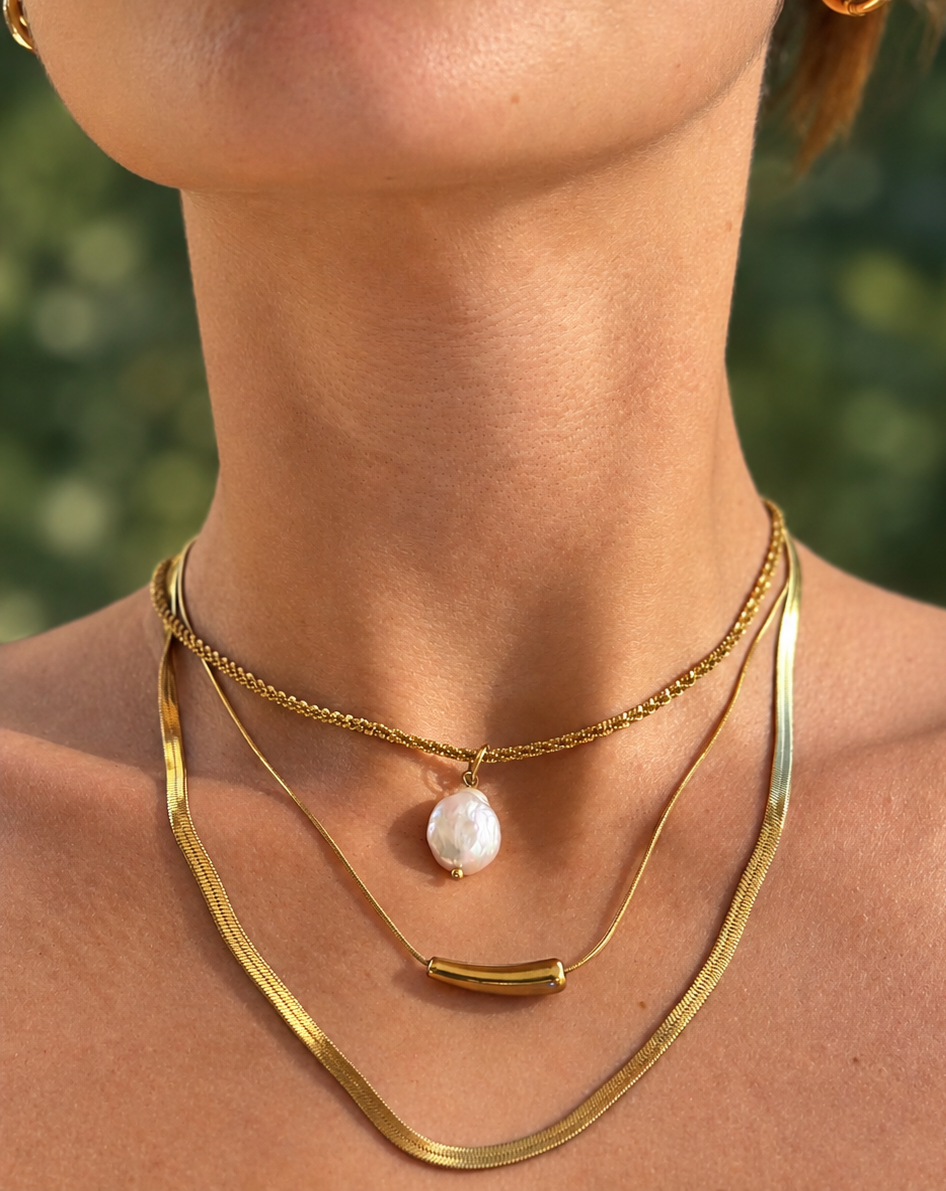Pearl Pendant Necklace
