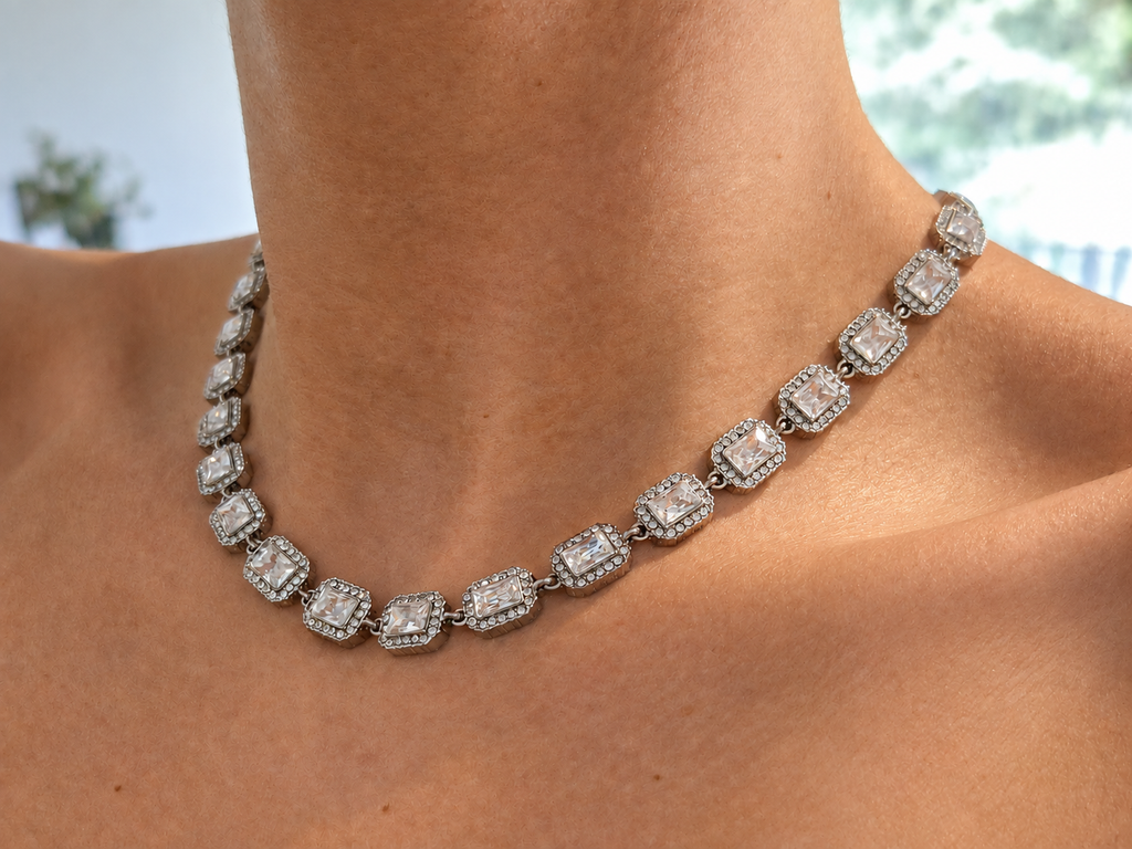 Éclat Necklace
