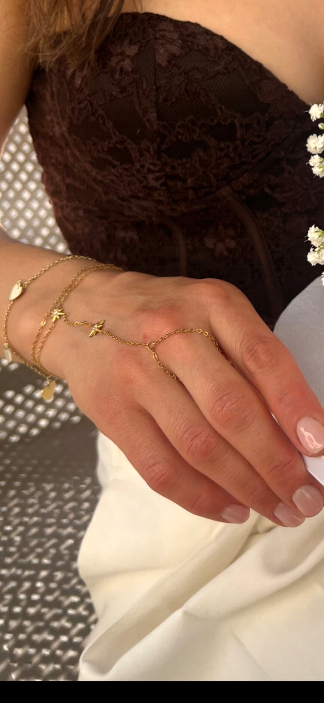 Astra Hand Chain