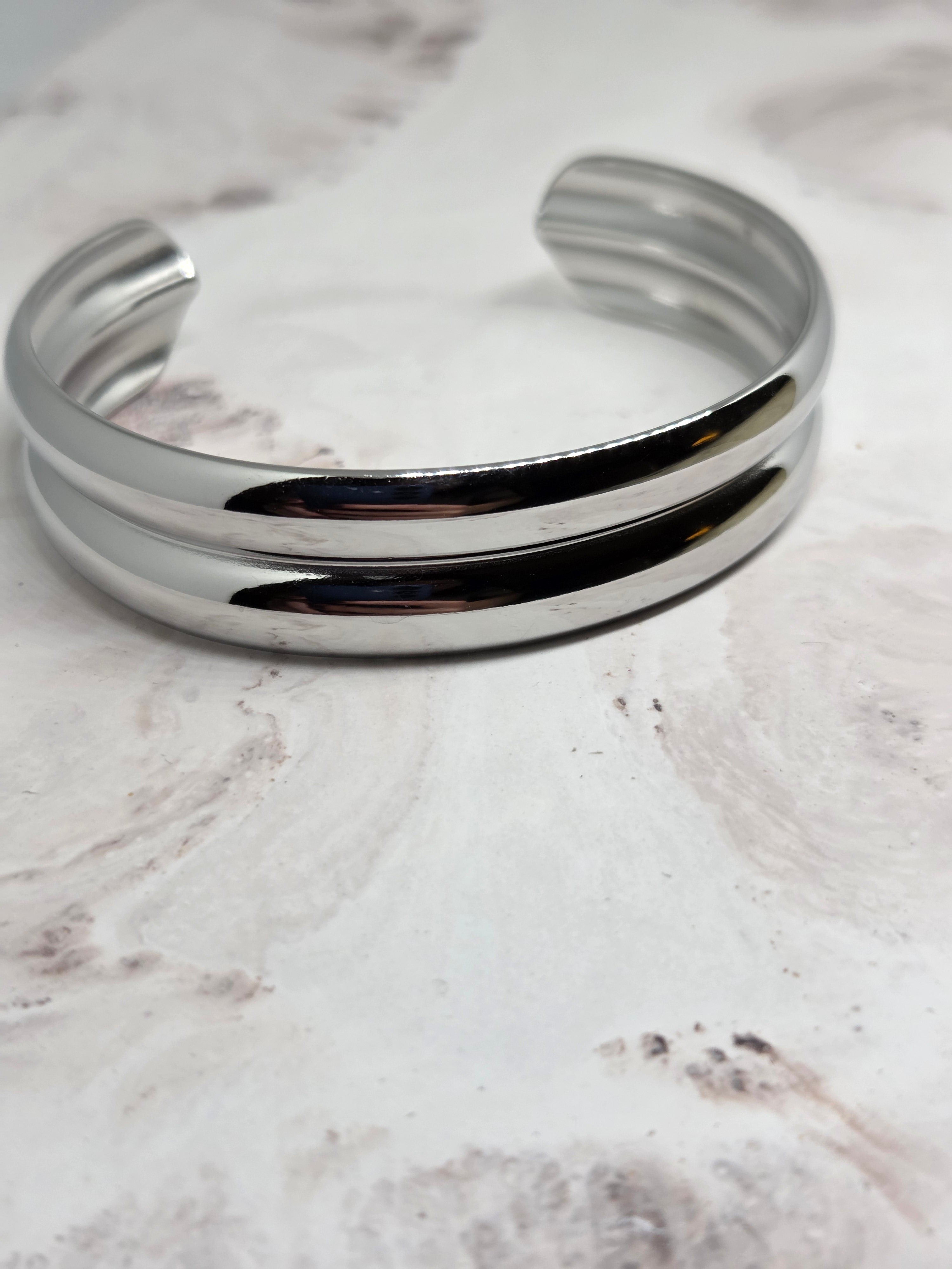 Minimal Cuff Bracelet