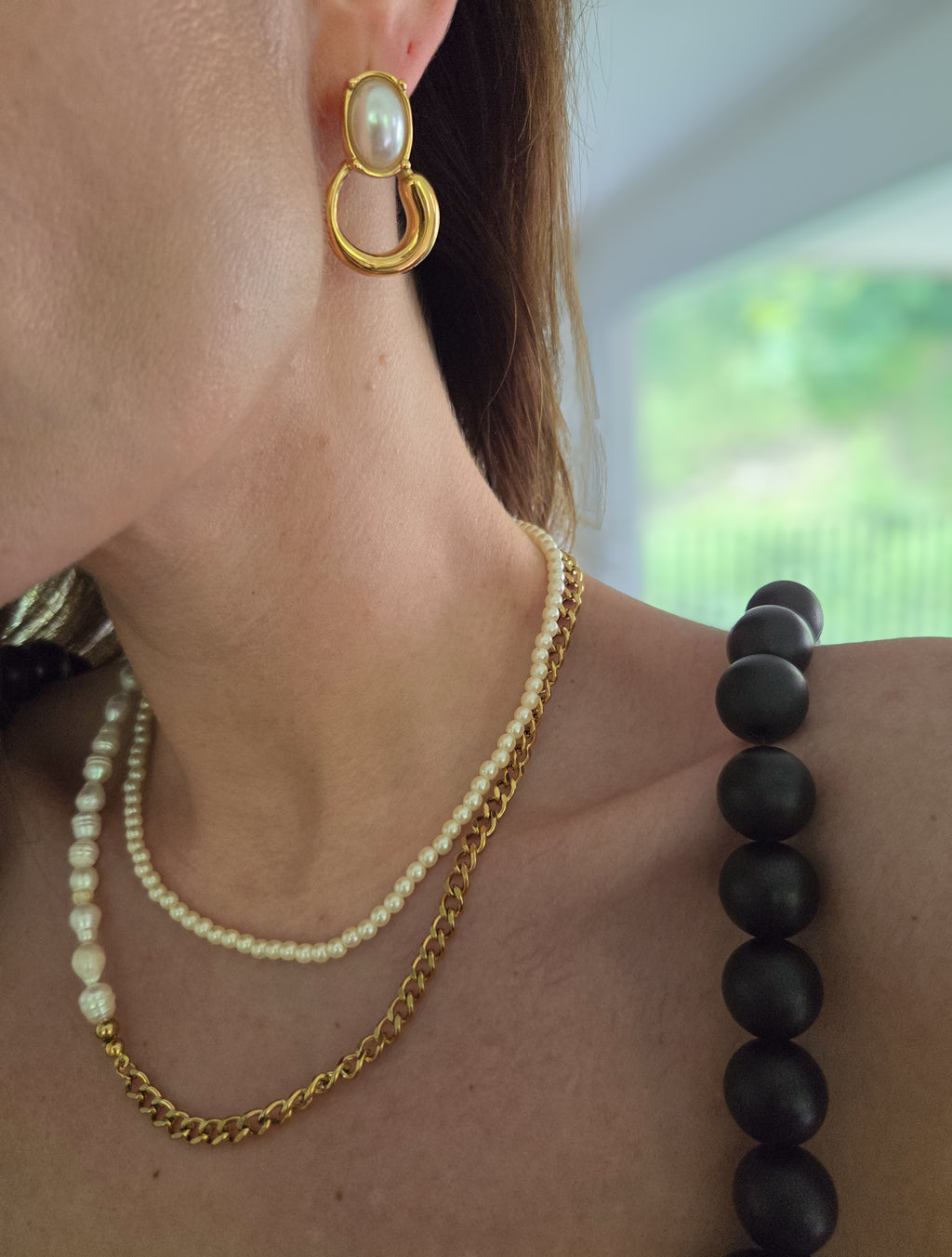 Éclat Bold Pearl Earrings