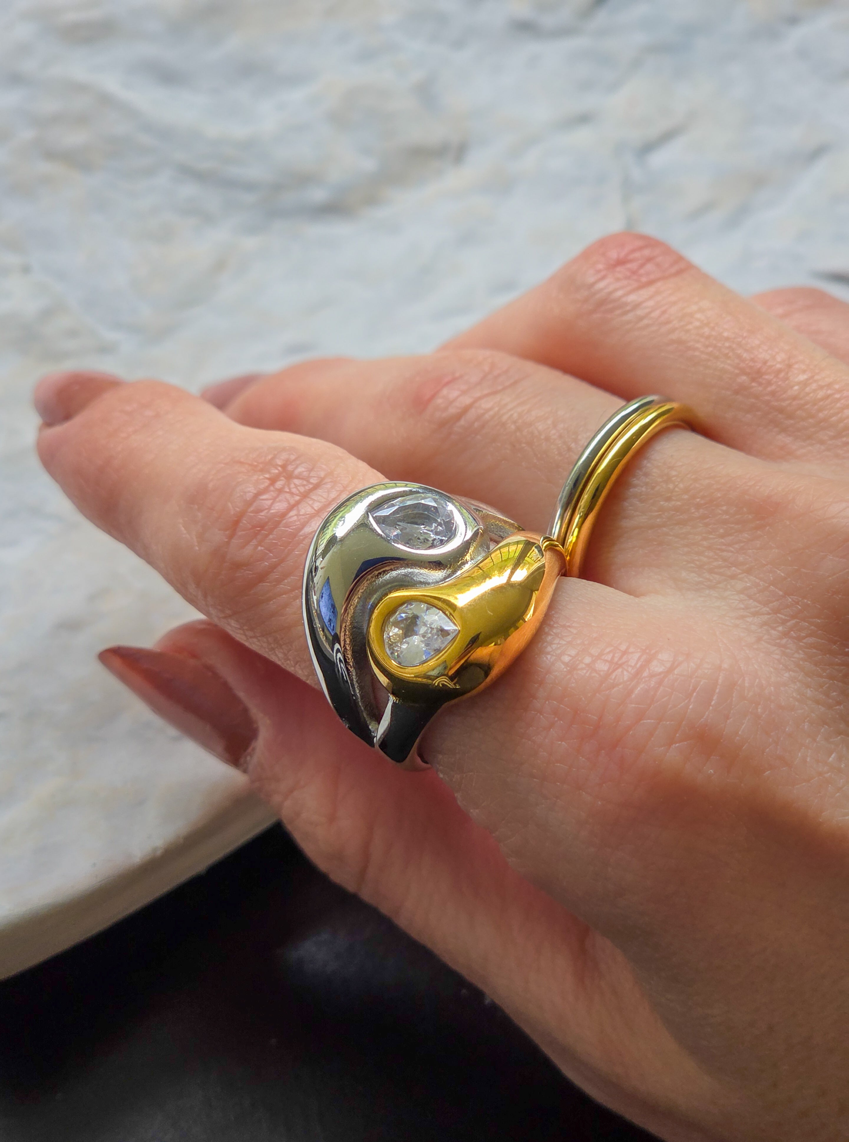 Chunky Two-Tone Ring - Stone